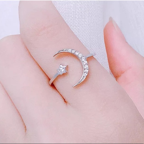 Jewelry - NEW 💎 925 Sterling Silver Moon Star Ring